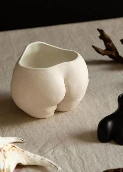 Anissa Kermiche Popotelée Ceramic Pot - Beige LIFESTYLE