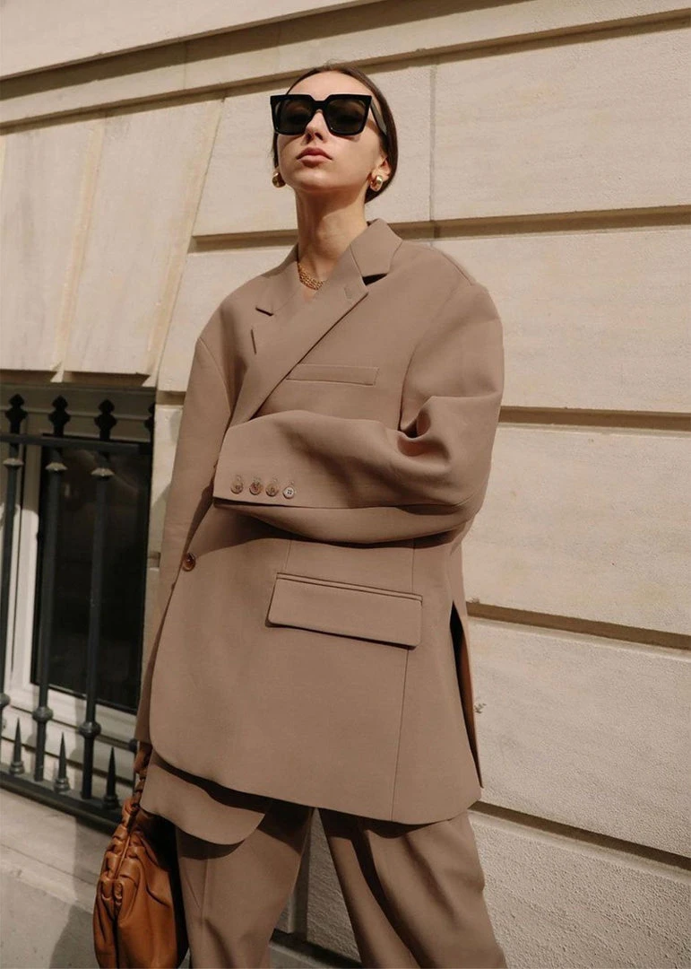 The Frankie Shop Bea Blazer - Latte 2 The Frankie Shop Bea Blazer - Latte