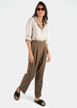 The Frankie Shop Bea Pleated Suit Pants - Chocolate