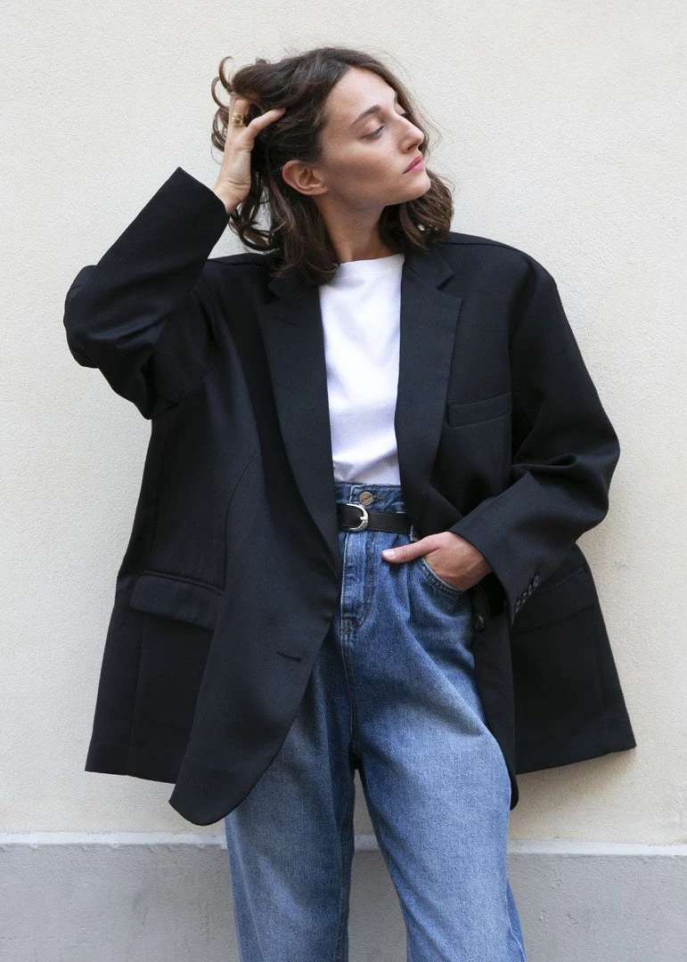 The Frankie Shop Frankie Oversized Boyfriend Blazer - Black CLOTHING 3 The Frankie Shop Frankie Oversized Boyfriend Blazer - Black CLOTHING