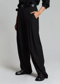 The Frankie Shop Gelso Pleated Trousers - Black CLOTHING