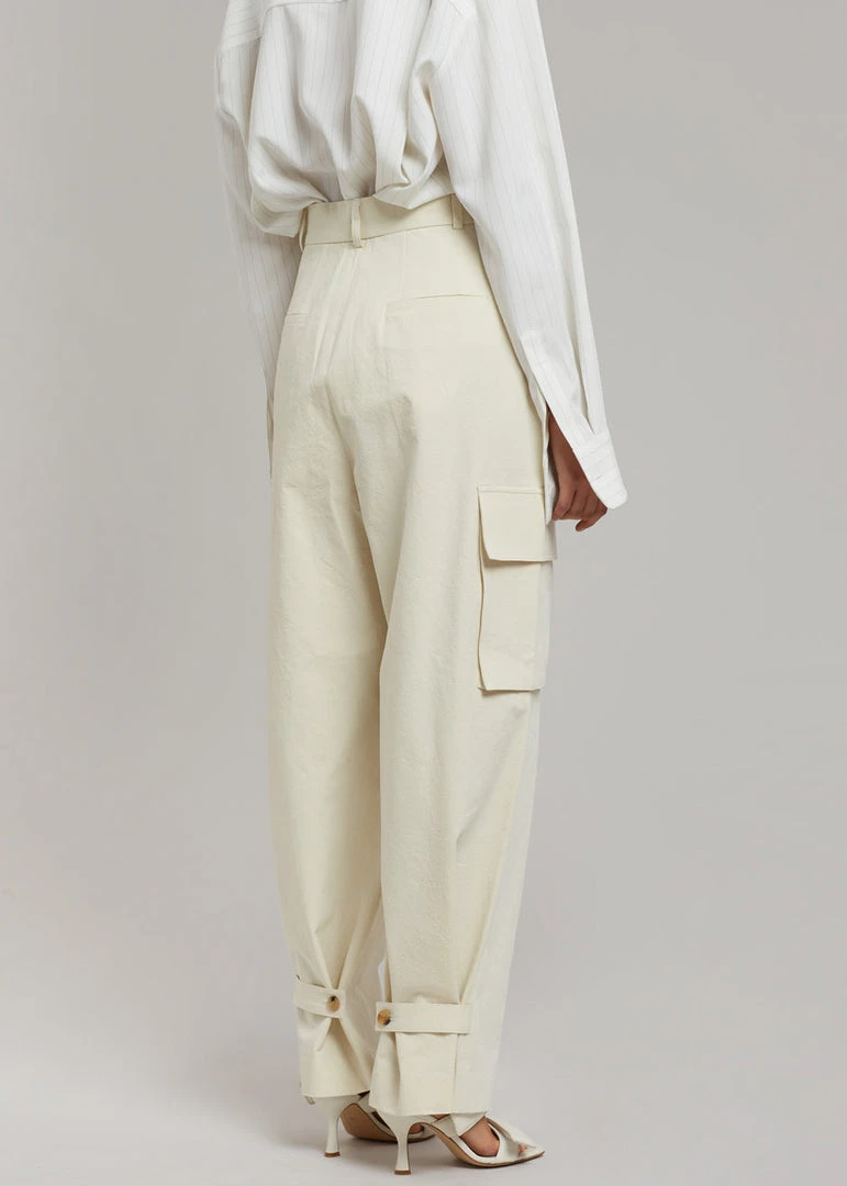 Blossom Gianna Cargo Pants - Cream 9 Blossom Gianna Cargo Pants - Cream