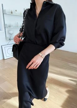 The Frankie Shop Gio Silky Midi Skirt - Black 21 The Frankie Shop Gio Silky Midi Skirt - Black