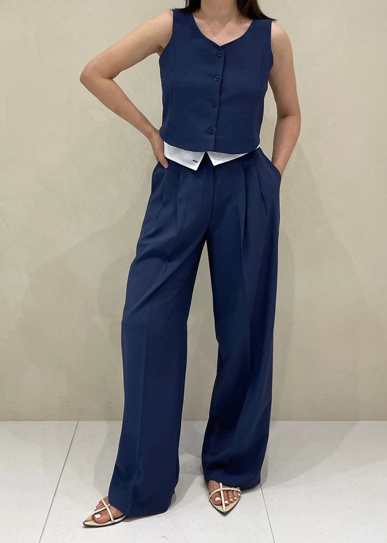 Beside You Holi Vest - Navy 1 Beside You Holi Vest - Navy