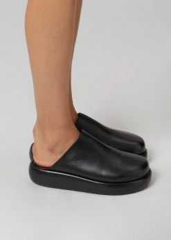 Ilio Smeraldo X Kate Young - Black SHOES