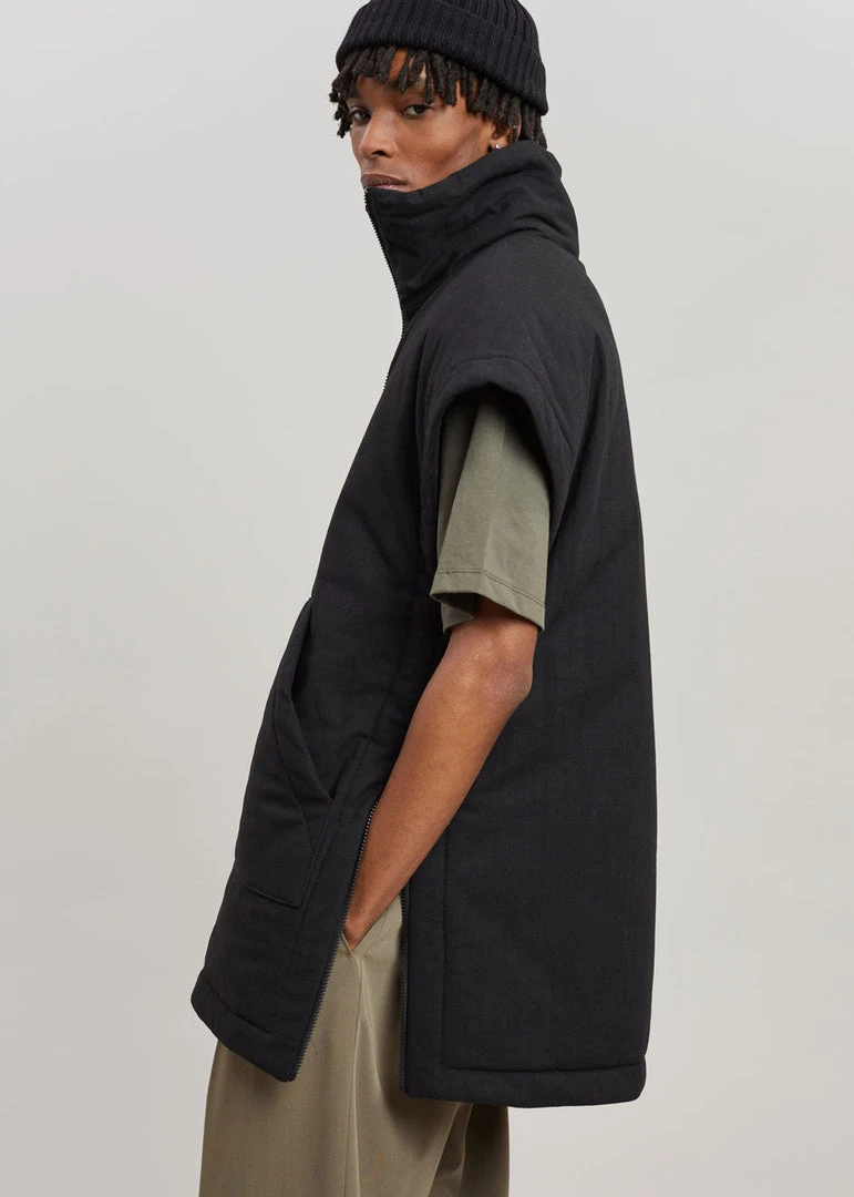 The Frankie Shop Isaak Puffer Vest - Black 8 The Frankie Shop Isaak Puffer Vest - Black