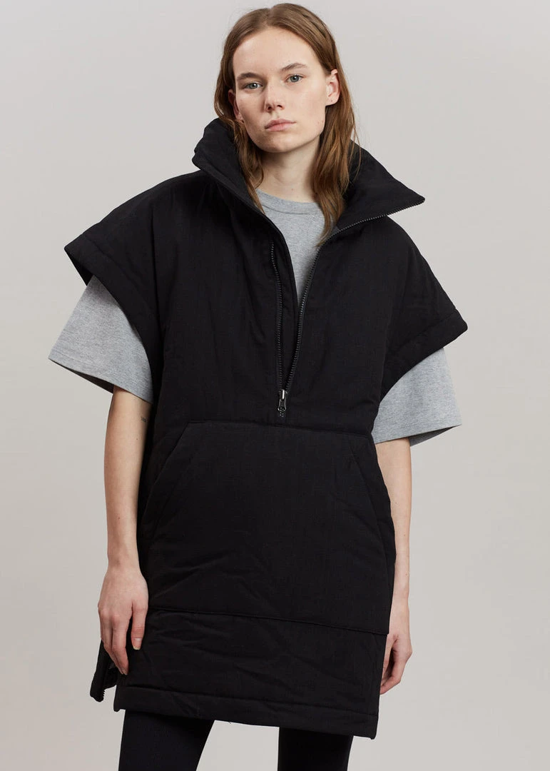 The Frankie Shop Isaak Puffer Vest - Black 6 The Frankie Shop Isaak Puffer Vest - Black