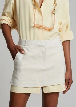 The Frankie Shop CLOTHING Isle Linen Mini Skirt - Oat Melange