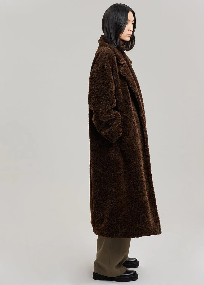 The Frankie Shop CLOTHING Jade Fuzzy Coat - Java 3 The Frankie Shop CLOTHING Jade Fuzzy Coat - Java