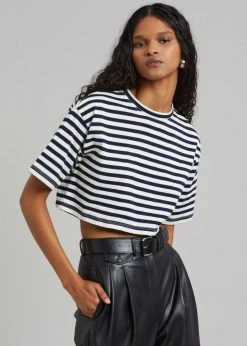 The Frankie Shop CLOTHING Karina Cropped T-Shirt - Navy/Off White