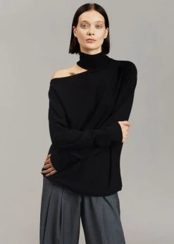 Auver_Fit Lana Cut-Out Turtleneck - Black CLOTHING