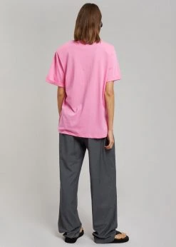 The Frankie Shop CLOTHING Lena Padded Shoulder Tee - Pink