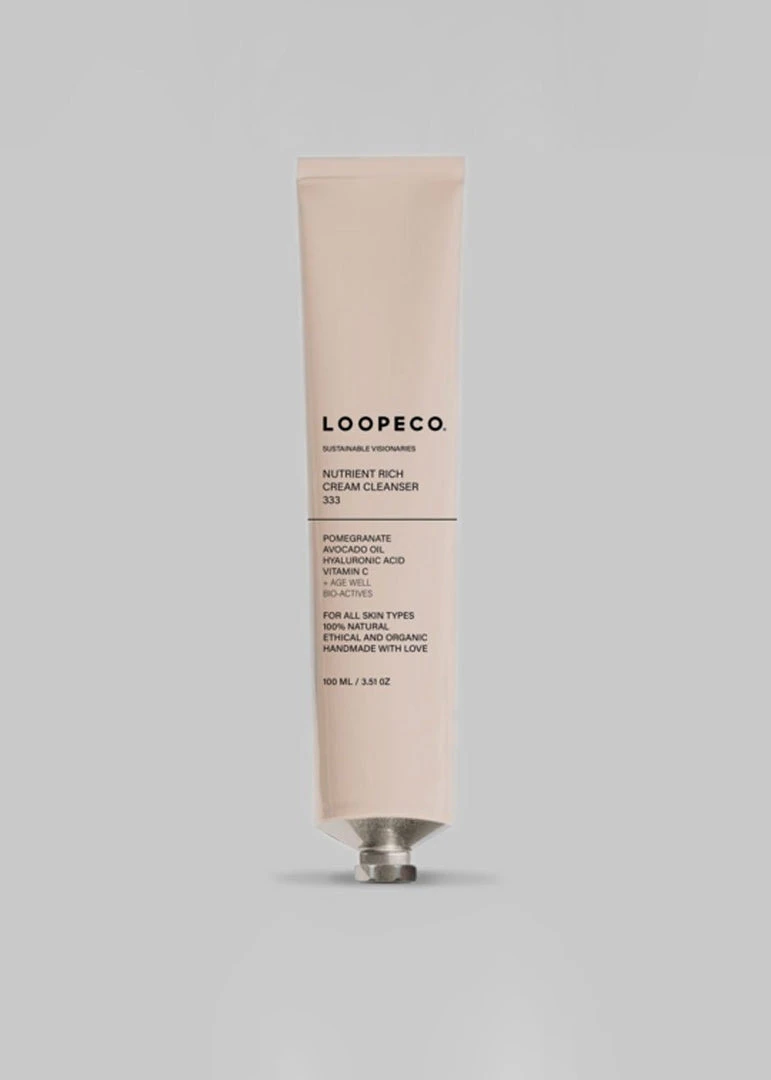 Loopeco Nutrient Rich Cream Cleanser LIFESTYLE 1 Loopeco Nutrient Rich Cream Cleanser LIFESTYLE