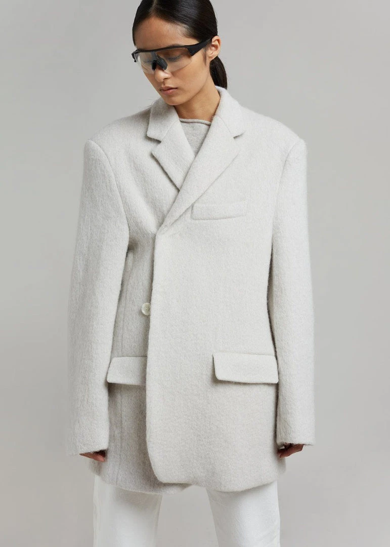 The Frankie Shop Mabel Fuzzy Oversized Blazer - Birch 6 The Frankie Shop Mabel Fuzzy Oversized Blazer - Birch
