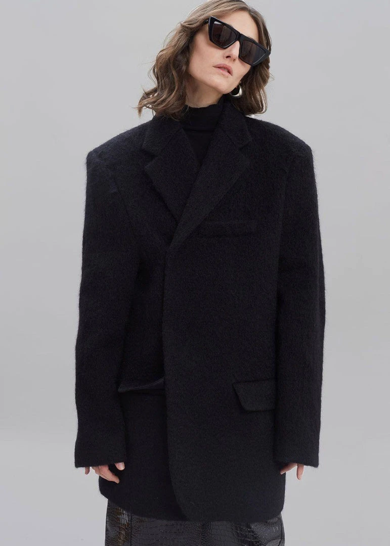 Paper Moon Mabel Fuzzy Oversized Blazer - Black 6 Paper Moon Mabel Fuzzy Oversized Blazer - Black