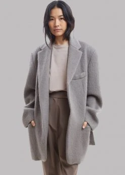 The Frankie Shop CLOTHING Mabel Fuzzy Oversized Blazer - Mink