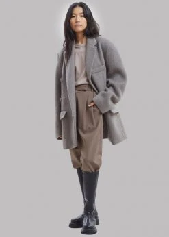 The Frankie Shop CLOTHING Mabel Fuzzy Oversized Blazer - Mink