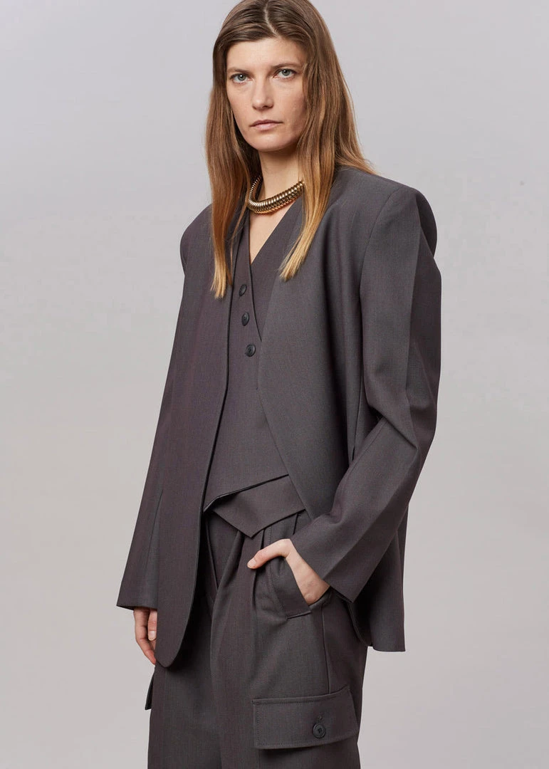 The Frankie Shop CLOTHING Maesa Collarless Jacket - Charcoal 5 The Frankie Shop CLOTHING Maesa Collarless Jacket - Charcoal