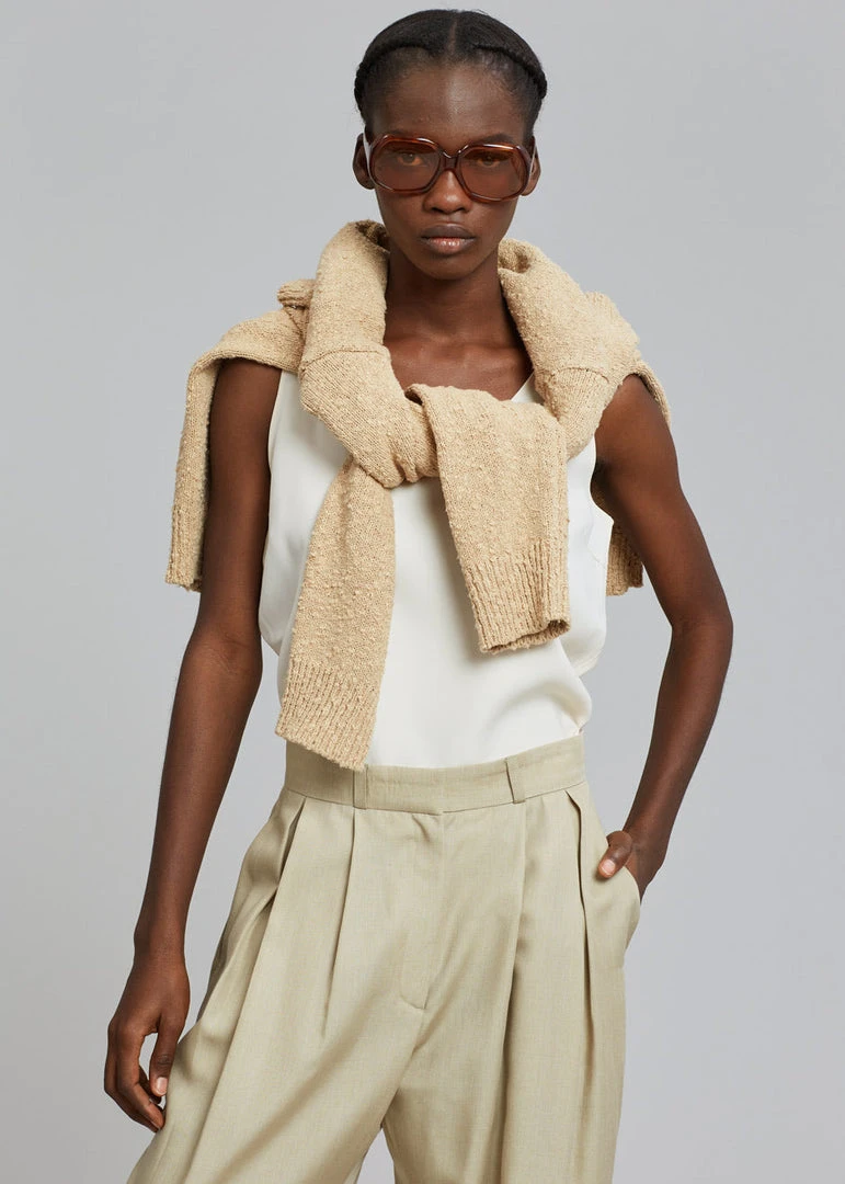 The Frankie Shop CLOTHING Marte Pleated Pants - Sand 6 The Frankie Shop CLOTHING Marte Pleated Pants - Sand