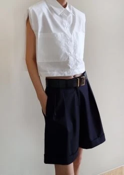 The Frankie Shop CLOTHING Marylin Padded Cropped Shirt - White 13 The Frankie Shop CLOTHING Marylin Padded Cropped Shirt - White