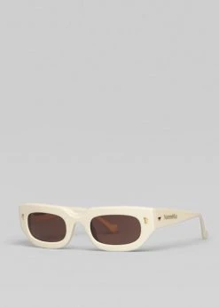 ACCESSORIES Nanushka Kadee Bio Plastic Sunglasses - Shell