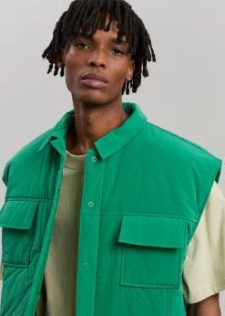 Follow Nauja Vest - Emerald CLOTHING 25 Follow Nauja Vest - Emerald CLOTHING