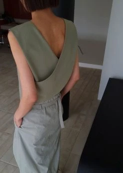 The Frankie Shop CLOTHING Nola Cross Vest - Khaki