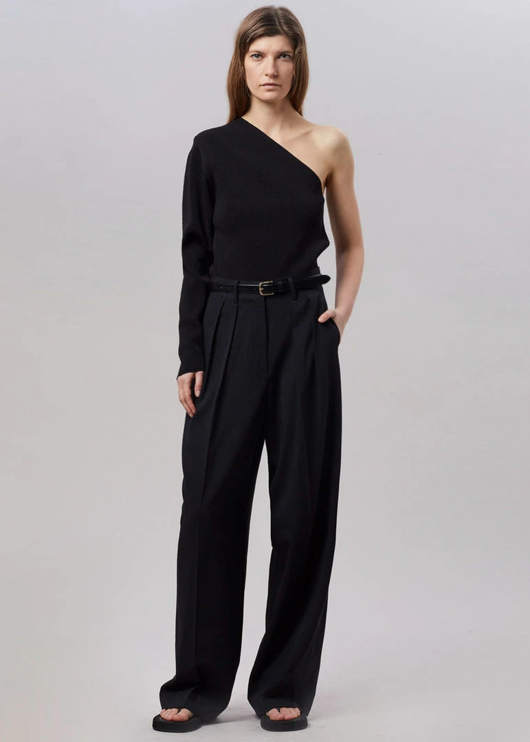 Tempting CLOTHING Oki One Shoulder Top - Black 2 Tempting CLOTHING Oki One Shoulder Top - Black