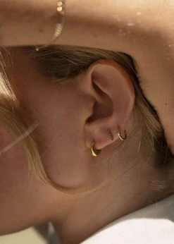 Otiumberg Mini Graduated Hoops - Gold ACCESSORIES