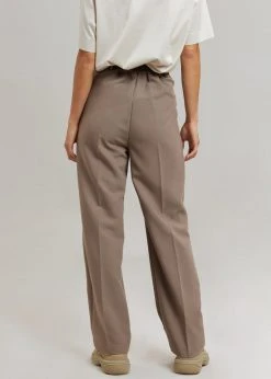 The Frankie Shop CLOTHING Payli Belted Suit Pants - Mocha