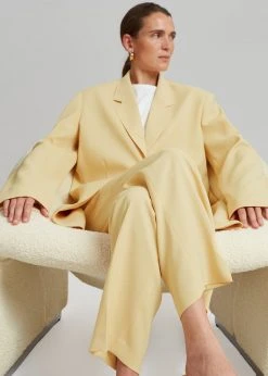 The Frankie Shop Pernille Boy Blazer - Banana CLOTHING