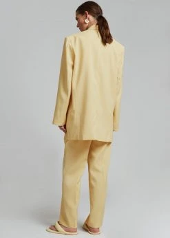 The Frankie Shop Pernille Boy Blazer - Banana CLOTHING