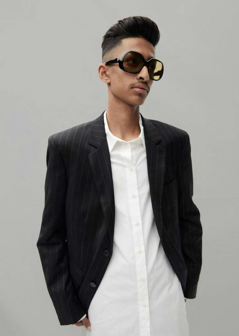 Port Tanger Yamina Sunglasses - Black 6 Port Tanger Yamina Sunglasses - Black