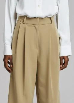 The Frankie Shop Ren Pleated Pants - Sand
