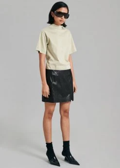 The Wave CLOTHING Ros Mock Neck Tee - Sage