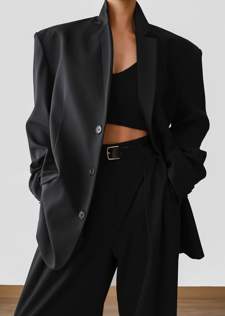 The Frankie Shop Tansy Oversized Blazer - Black 9 The Frankie Shop Tansy Oversized Blazer - Black