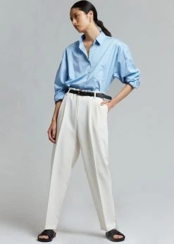 The Frankie Shop CLOTHING Svea Tapered Trousers - Vanilla