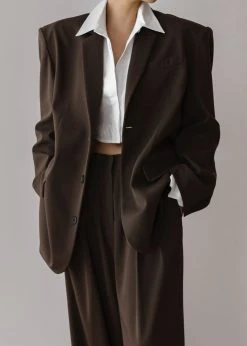 The Frankie Shop CLOTHING Tansy Oversized Blazer - Chocolate