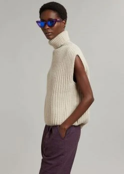 Queen's Rabbit CLOTHING Teo Sleeveless Turtleneck - Birch