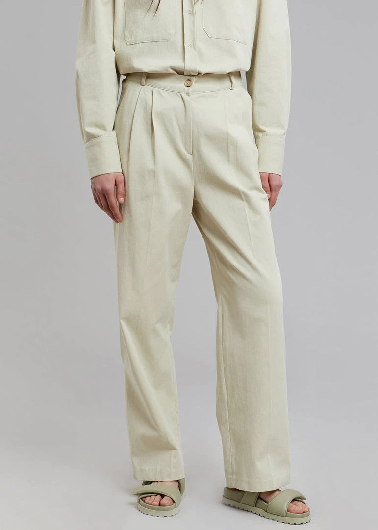 The Frankie Shop CLOTHING Tomo Pleated Pants - Beige 5 The Frankie Shop CLOTHING Tomo Pleated Pants - Beige