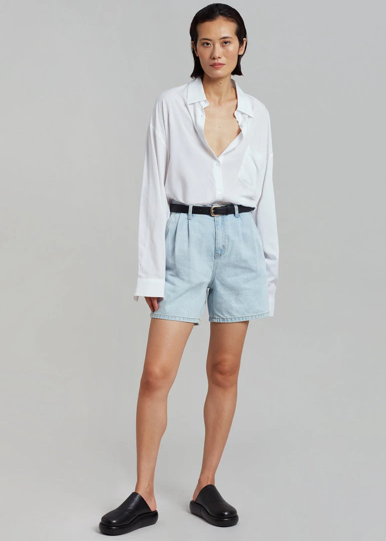 The Frankie Shop Yve Denim Shorts - Worn Wash 7 The Frankie Shop Yve Denim Shorts - Worn Wash